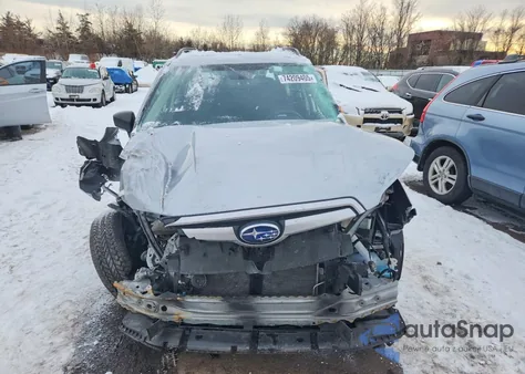 2019 Subaru Forester from USA, damaged, VIN JF2SKACC4KH452215
